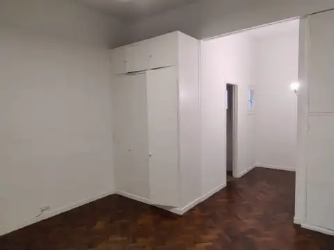 Vicente Lopez 1700, Piso 2