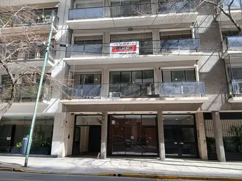 Departamento en alquiler Av Quintana al 100 - L y C  3 dormitorios con dependencias   1 cochera