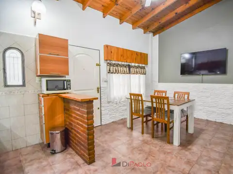 Casa 3 ambientes con 1 baño