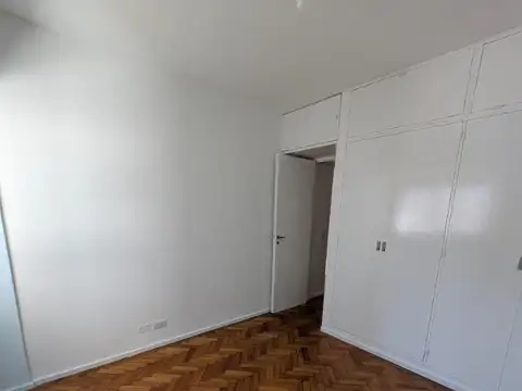 2 ambientes super luminoso Maipu 700