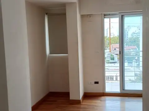 Excelente semipiso de 2 amb  en Caballito