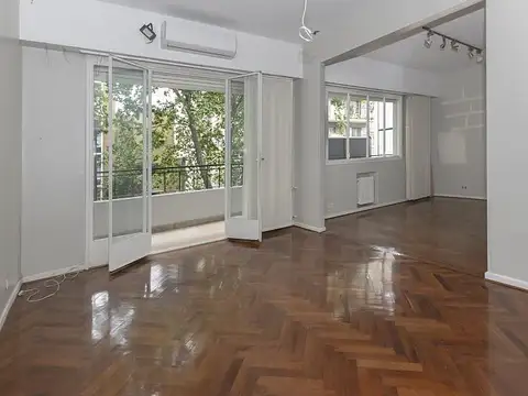 Venta Departamento 3 ambientes Impecable Al frente Balcón Caballito