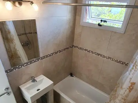 Departamento en Alquiler en Villa Devoto, $ 980.000