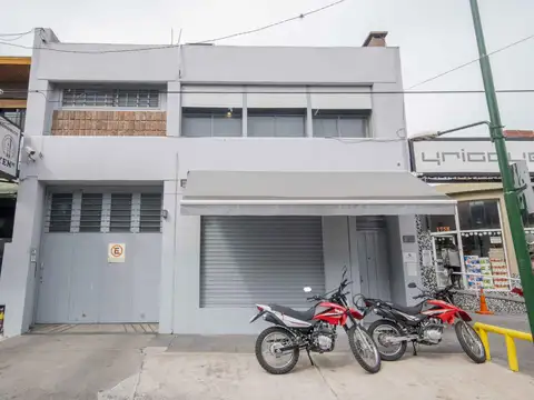 Galpón en  venta en Martínez 