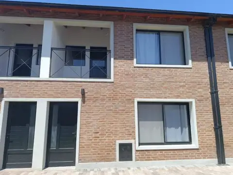 España 955 , Piso 1