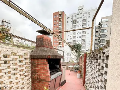Bogotá 2100, Piso 1°