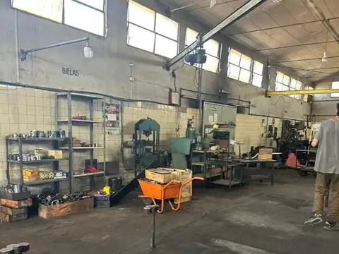 Galpón en Venta en Alberto Flores, San Martín