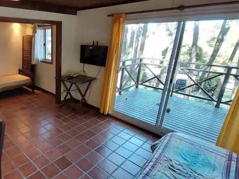 Casa en Alquiler Temporal con 2 cocheras