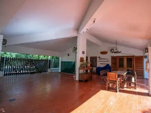 Casa en Venta de 5 dormitorios