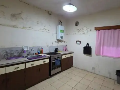 VENTA CASA 3AMB ENTRADA DE AUTO SARANDÍ