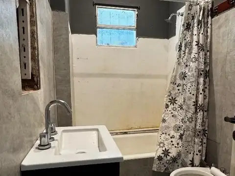 CASA EN ALQUILER - MERLO