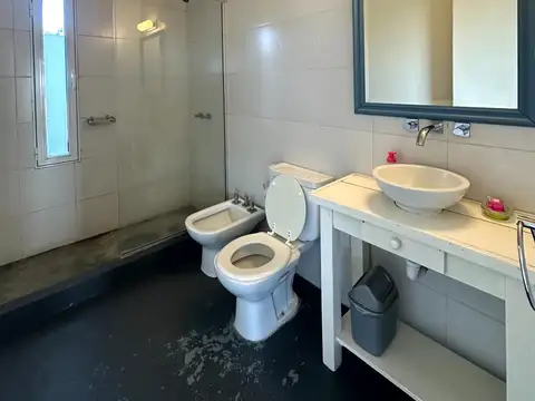 Parcelas con Cabañas y Casas de campo