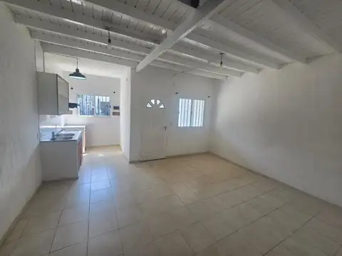 Departamento en Alquiler en Los Polvorines, $ 690.000