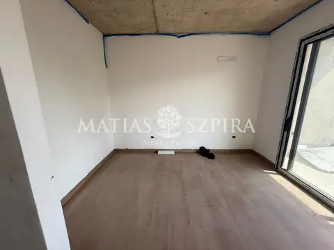 Departamento en Venta con 9 cochera