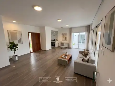 Casa en Venta en Loma Verde, USD 135.000
