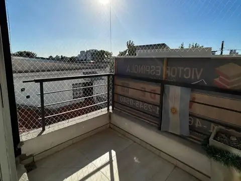 Departamento en Venta con 3 cocheras