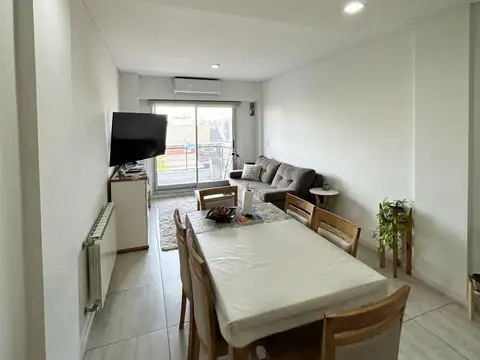 MONTEAGUDO 1100, Piso 2