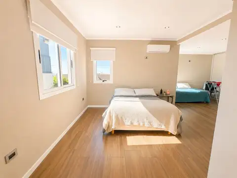 Casa 3 ambientes con 2 baños