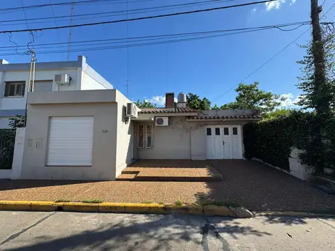 Casa en Venta en 30 De Octubre, USD 88.000