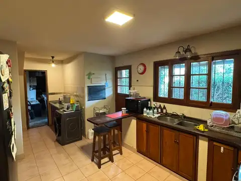 Casa en Venta 4 Dorm Villa Allende Golf