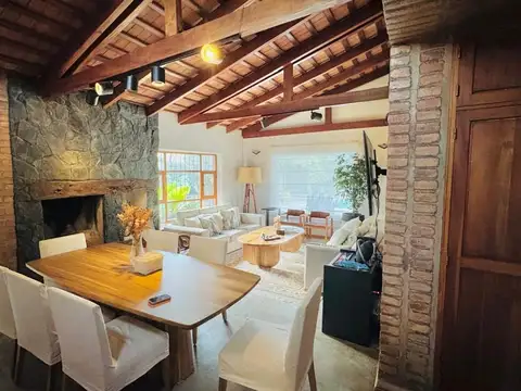 Casa en Venta de 4 dormitorios