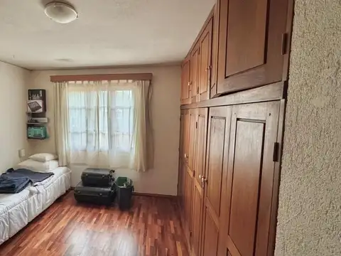 Casa 5 ambientes con 5 baños