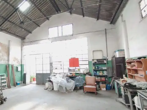 VTA CASA MAS 2 DPTOS MAS GALPON GARAGE BALLESTER
