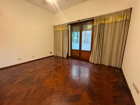 Depto Tipo Casa en Venta 45 años
