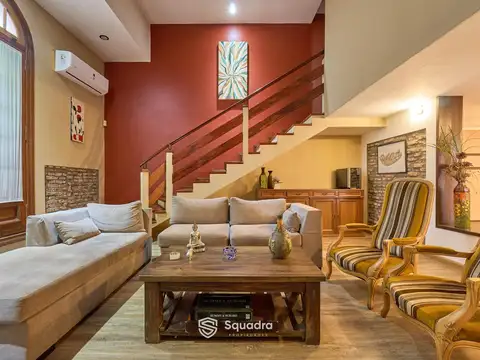 VENTA | PERMUTA - Casa 3 Dormitorios, patio y terraza - Pichincha, Rosario.