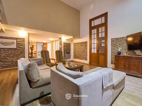 Casa 6 ambientes con 1 baño