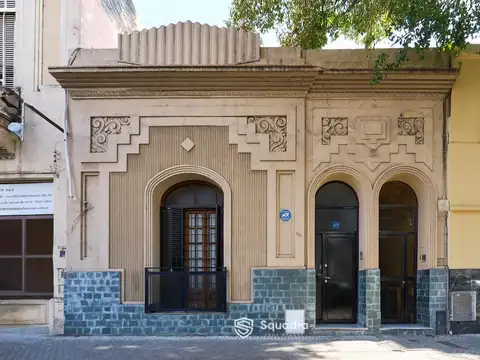 VENTA | PERMUTA - Casa 3 Dormitorios, patio y terraza - Pichincha, Rosario.