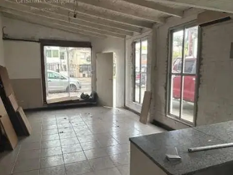 Local en Venta en Tigre Centro, USD 180.000