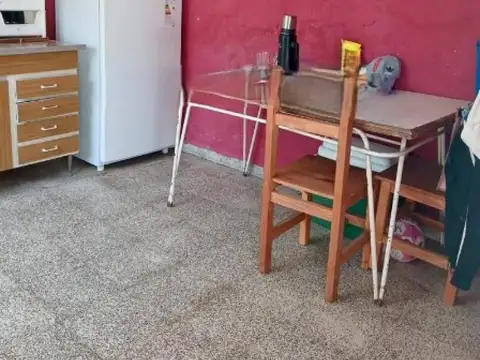 Avenida General Mitre e/ Belgrano y Buenos Aires