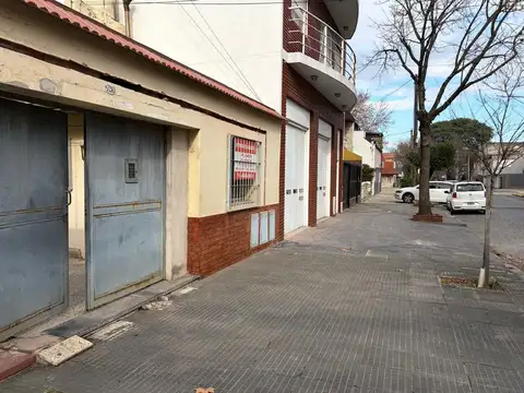 PH en venta en Mataderos