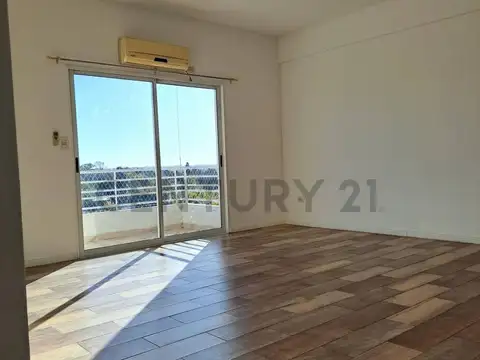 Tucumán 700, Piso 8