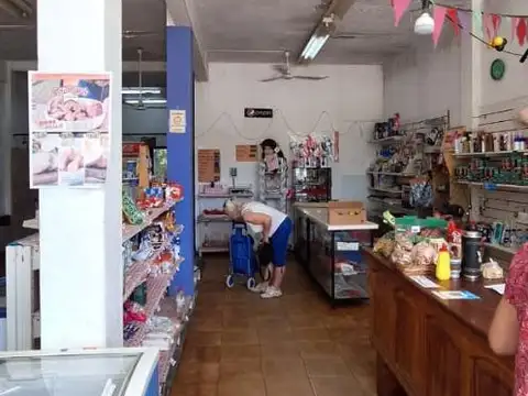 GALPON EN VENTA + LOCAL COMERCIAL
