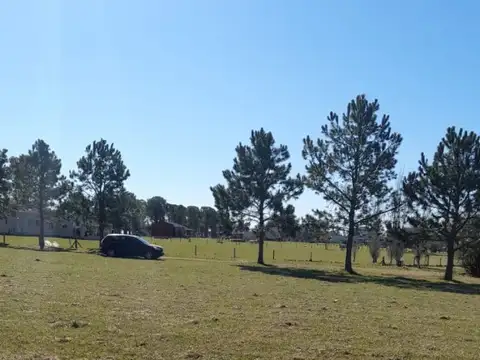 Terreno 4700 m2 en Barrio Chacras de la Cruz