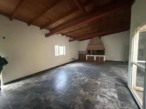 Quinta en Venta de 2 dormitorios