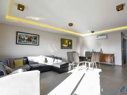 Departamento 4 ambientes con 4 baños