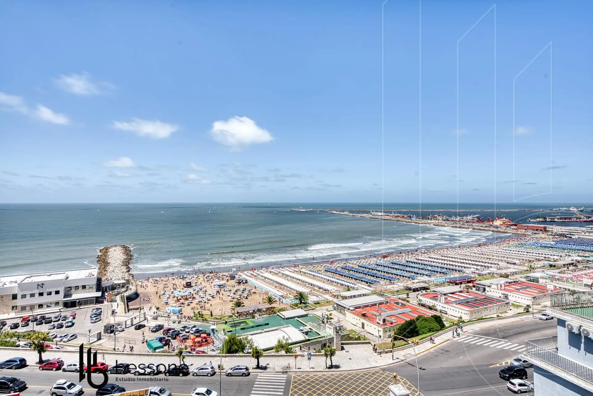 3 AMBIENTES VISTA AL MAR PLAYA GRANDE