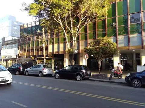 Local - Venta - Argentina, Caseros - AV. Urquiza 4700