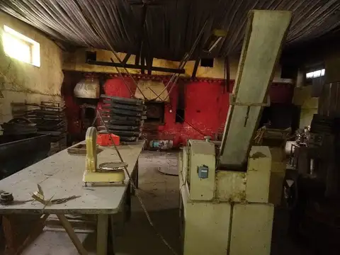 Dimas Menendez 300