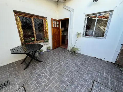 Casa en Venta en Quilmes, USD 145.000