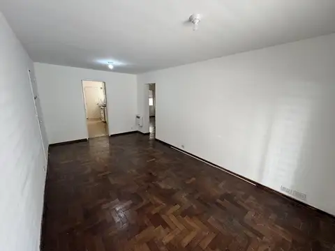Obispo Trejo 600, Piso PB B