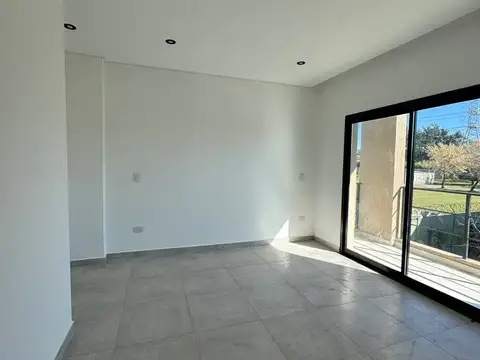 Departamento en Venta con 2 cocheras