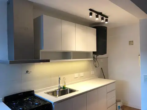 Departamento de 2 ambientes en Parque Patricios. Excelente 