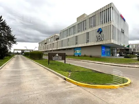 Terreno en Venta en Laguna Grande, USD 240.000