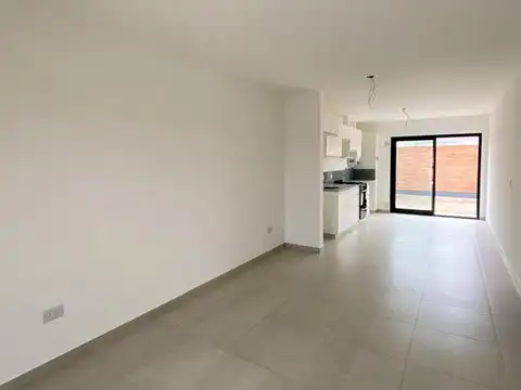 Depto Tipo Casa en Venta de 3 ambientes