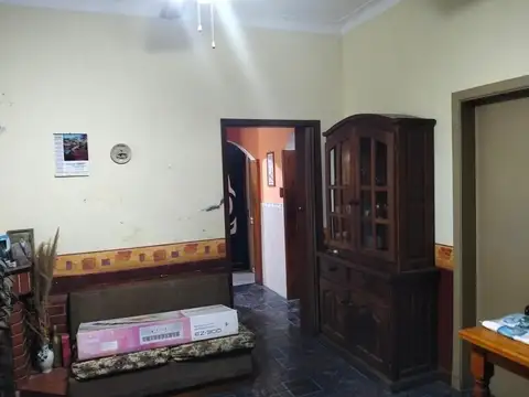Depto Tipo Casa en Venta de 4 dormitorios