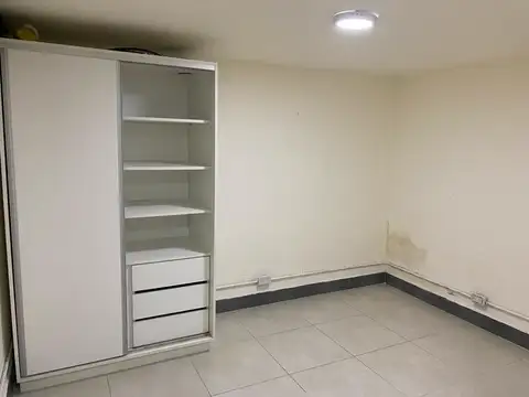 Departamento en Alquiler en Balvanera, $ 420.000